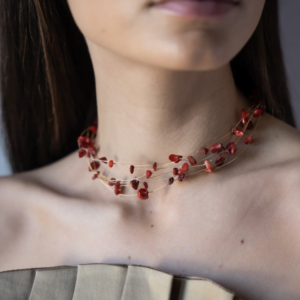 Choker rojo piedras