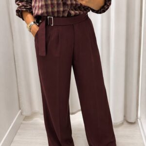 Pantalón Oxford color burgundy, vista frontal