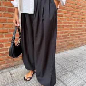 Pantalón Oxford bombacho negro, vista frontal